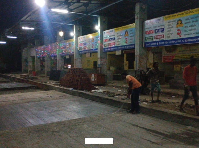 erandol bus stand platform
